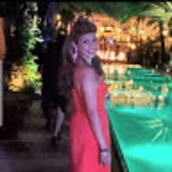 Meet your Posher, Lena - Picture 1 of 1